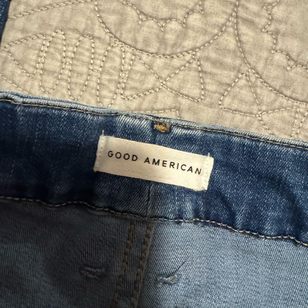 Like-New Good American Good Legs Dark Wash Skinny Jeans Size 28 - Picture 4 of 6